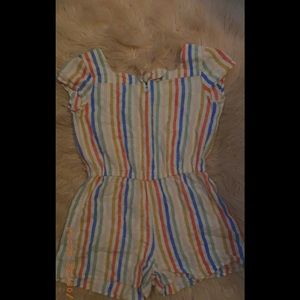 I’m selling a kids romper from Old Navy Size L (10-12)